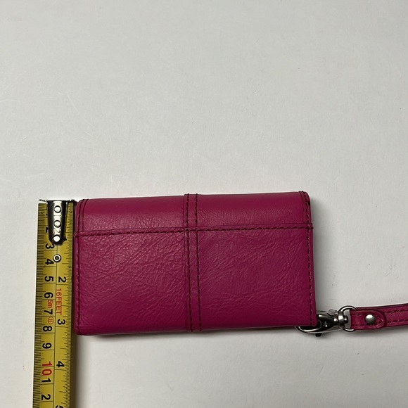 Fossil Pink wallet/wristlet - Picture 7 of 7